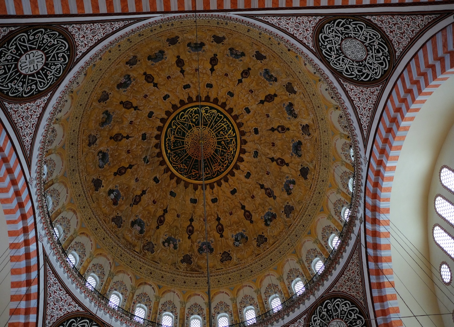 The gigantic central dome is decorated with fabulous geometric patterns.