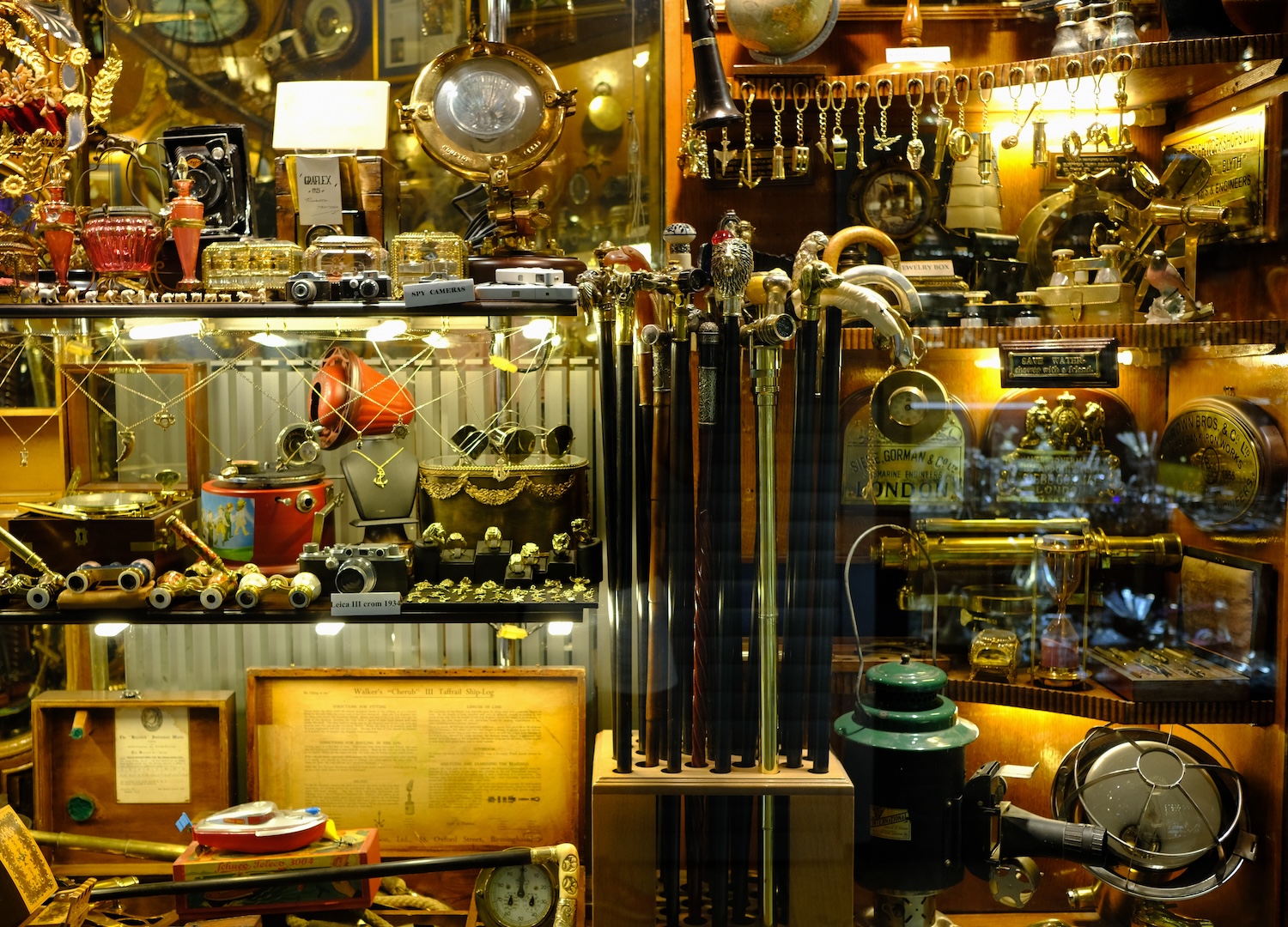 One of the countless shop windows you will come across in the Grand Bazaar in Istanbul.