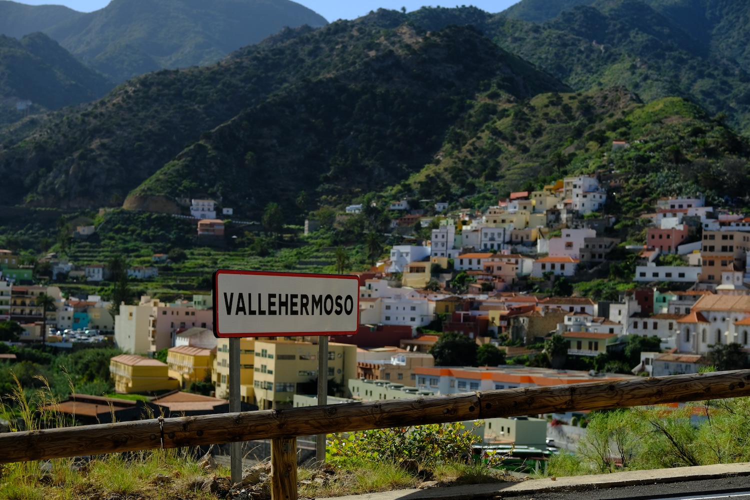 Vallehermoso, altro pittoresco paesino.