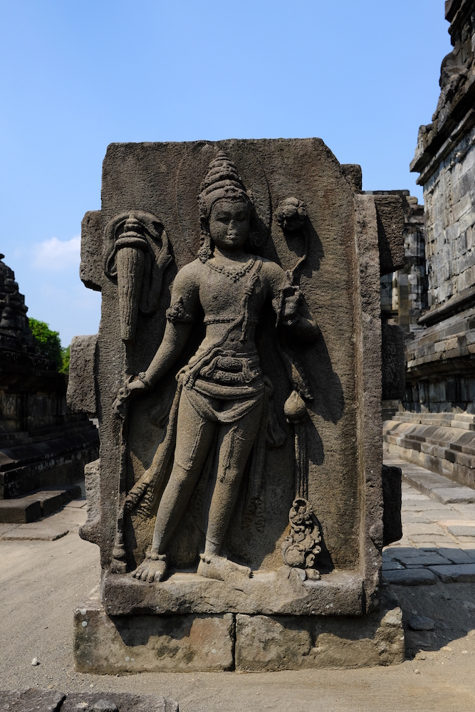 Scultura all'interno dell'area di Prambanan.