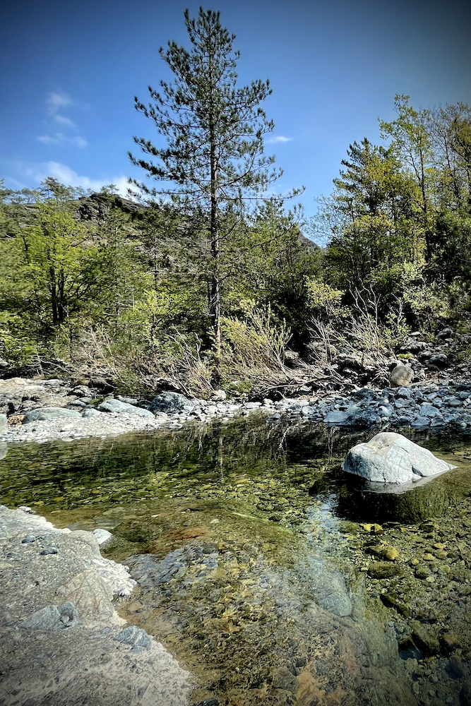 I bellissimi laghetti balneabili che forma il rio Gargassa.