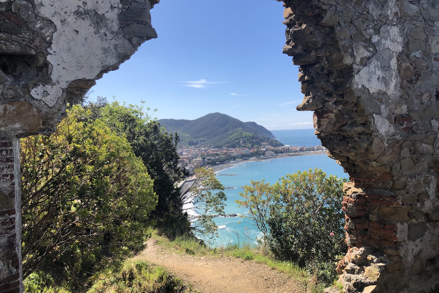 La baia di Sestri levante.