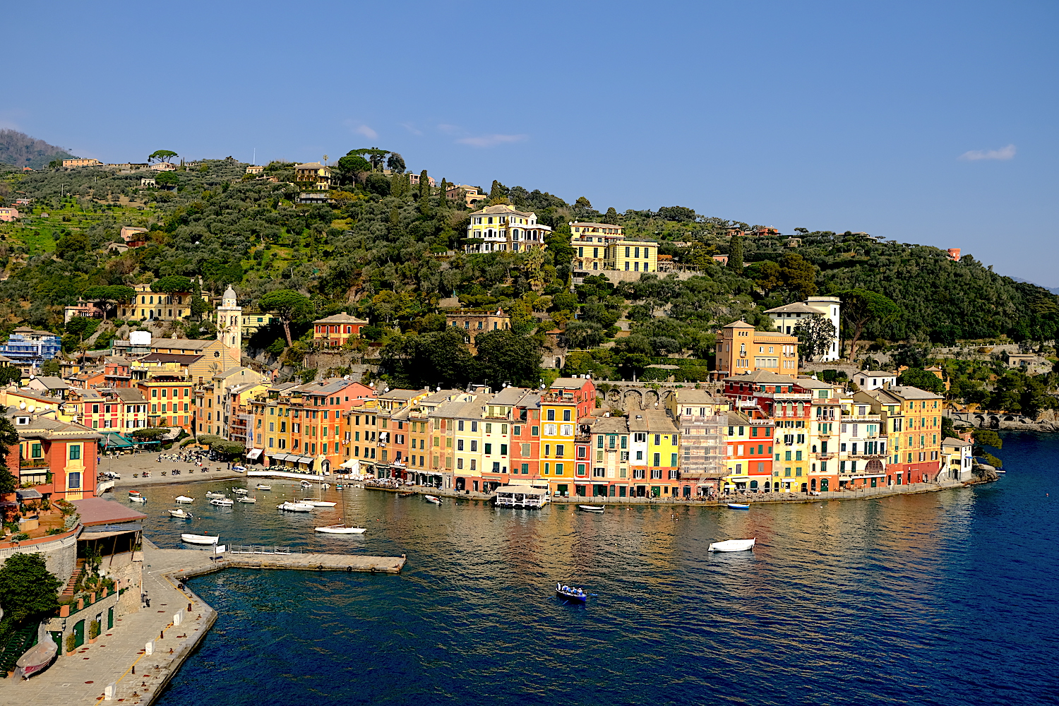 Lo spettacolare borgo marinaro dii Portofino.