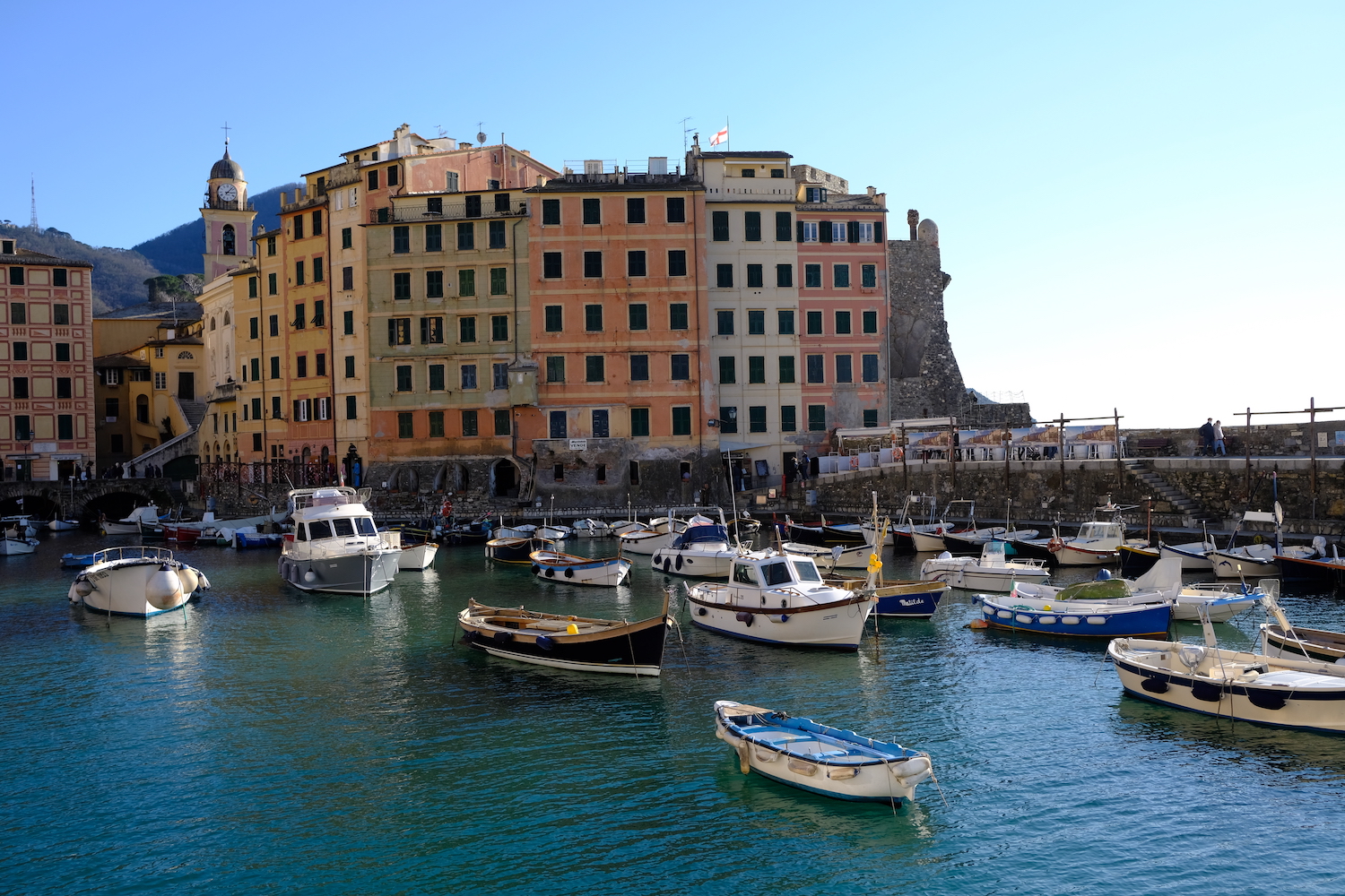 Il porticciolo di Camogli.