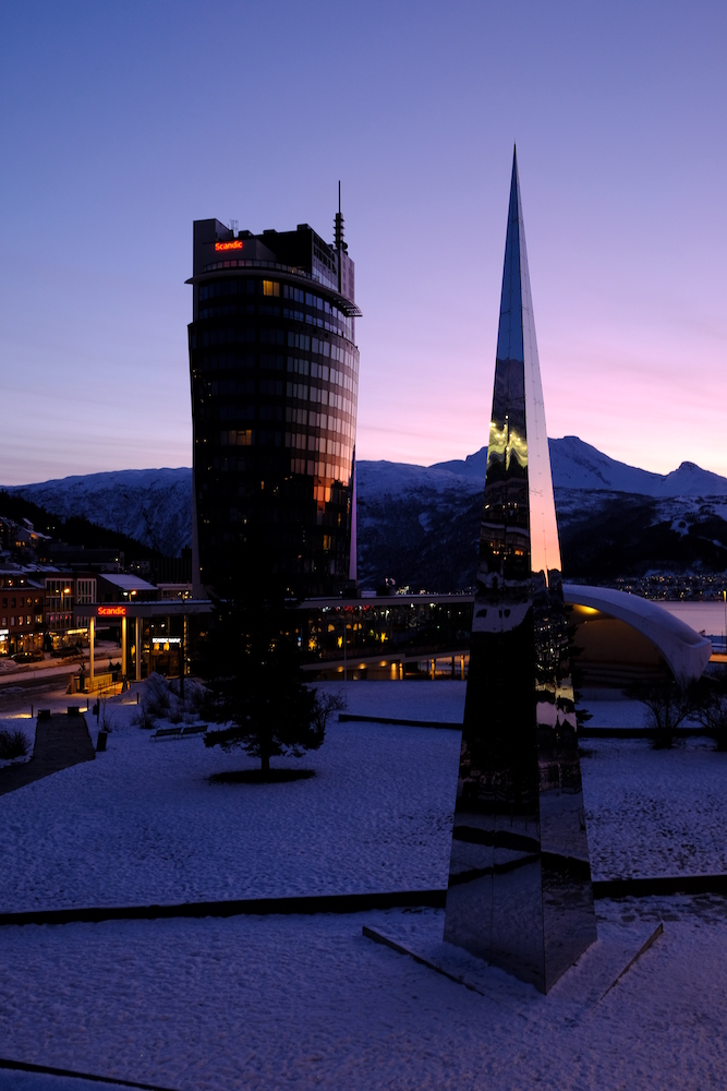 La norvegese Narvik, dove si è consumato uno degli scontri più importanti del Nord Europa durante la II guerra mondiale.