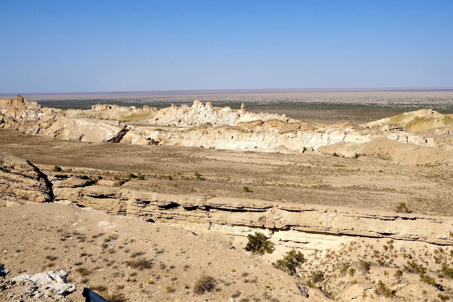 Il canyon dell'Aralkum, il nuovo deserto che sì è formato in seguito alla scomparsa del lago.