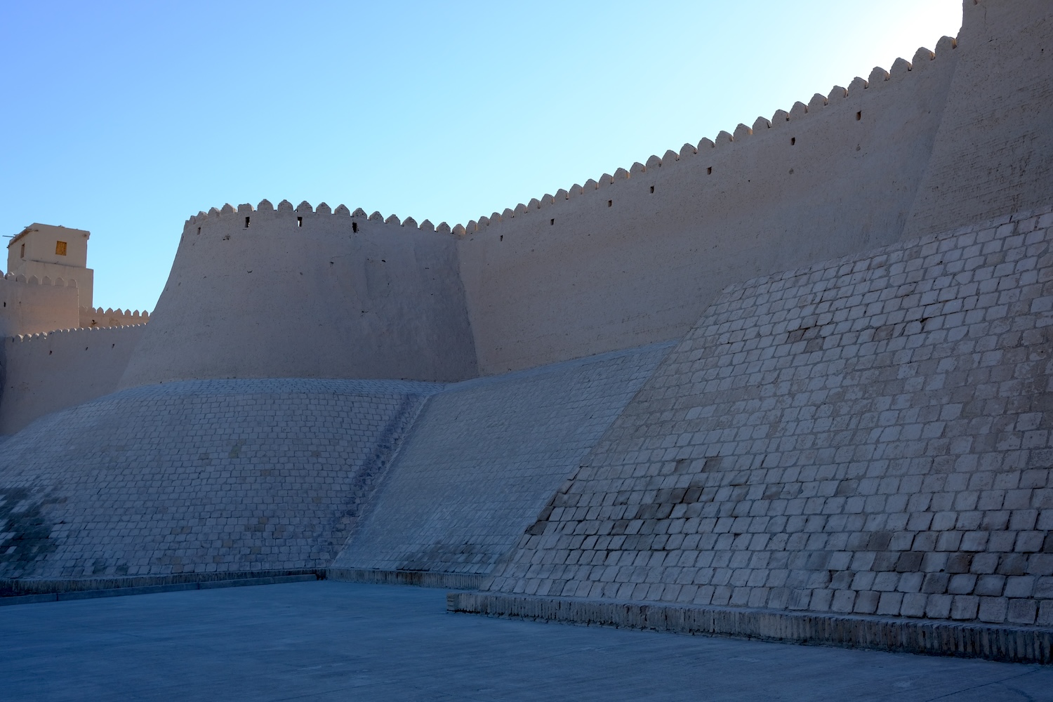 The mighty walls of Ichan-Qala, the old city.